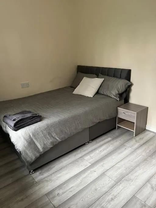 Extra Large House In Woolwich Villa Plumstead  0*, Plumstead (Greater London) United Kingdom